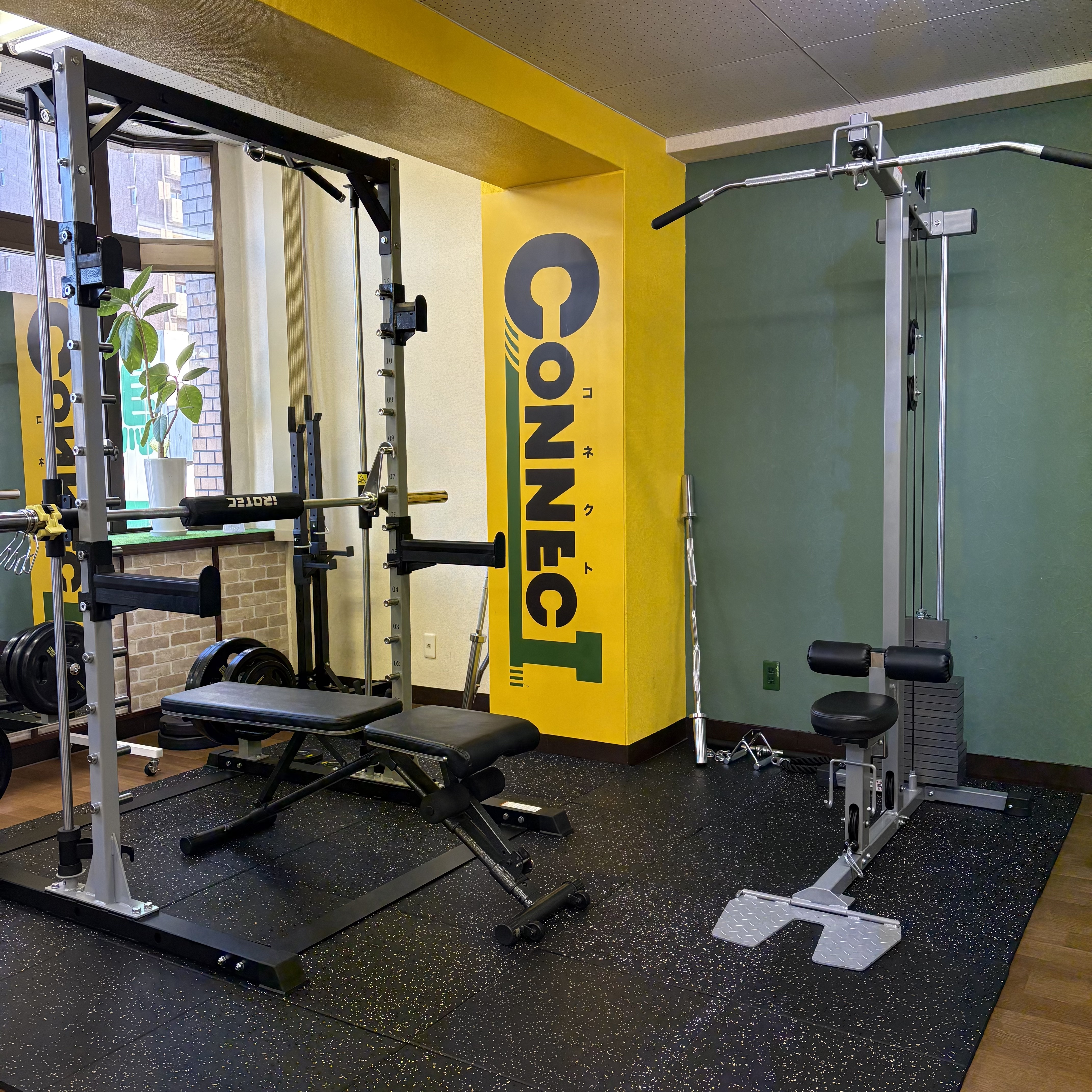 コネクトジム鶴舞店 店内写真1